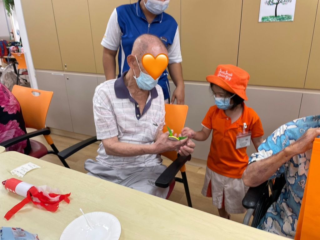 Volunteering Starts Young - My First Skool at Ang Mo Kio blk 601 — photo 6