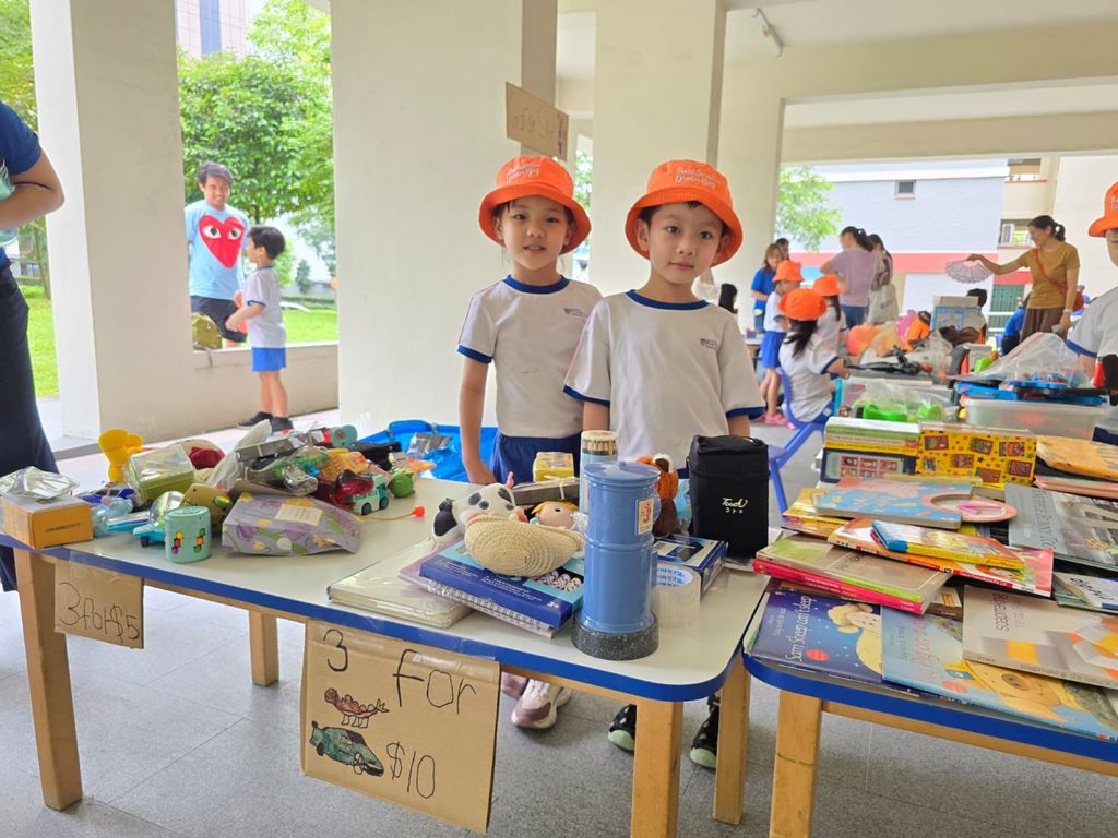 Garage Sale - Raising Funds for World Vision Singapore — photo 2