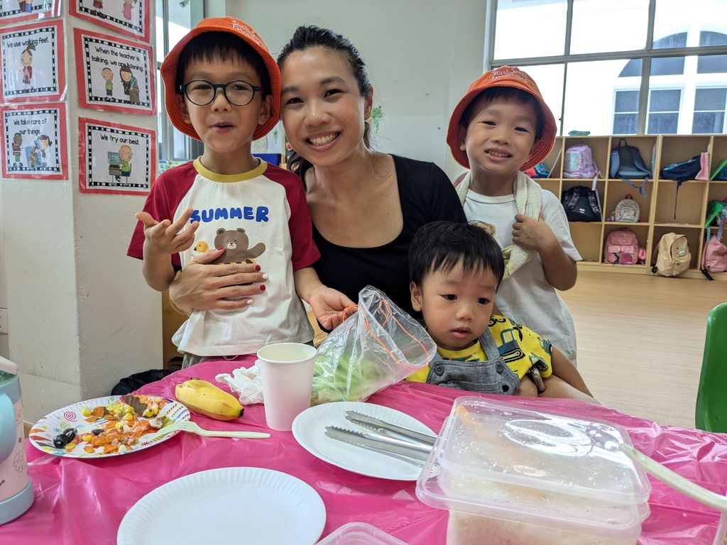 Eshkol Valley@PPCC 2024 SSDB Closing Event - Appreciating our SG Hawker Food Culture: "Let's Play Hawkers" with Our Parents and Teachers — photo 11