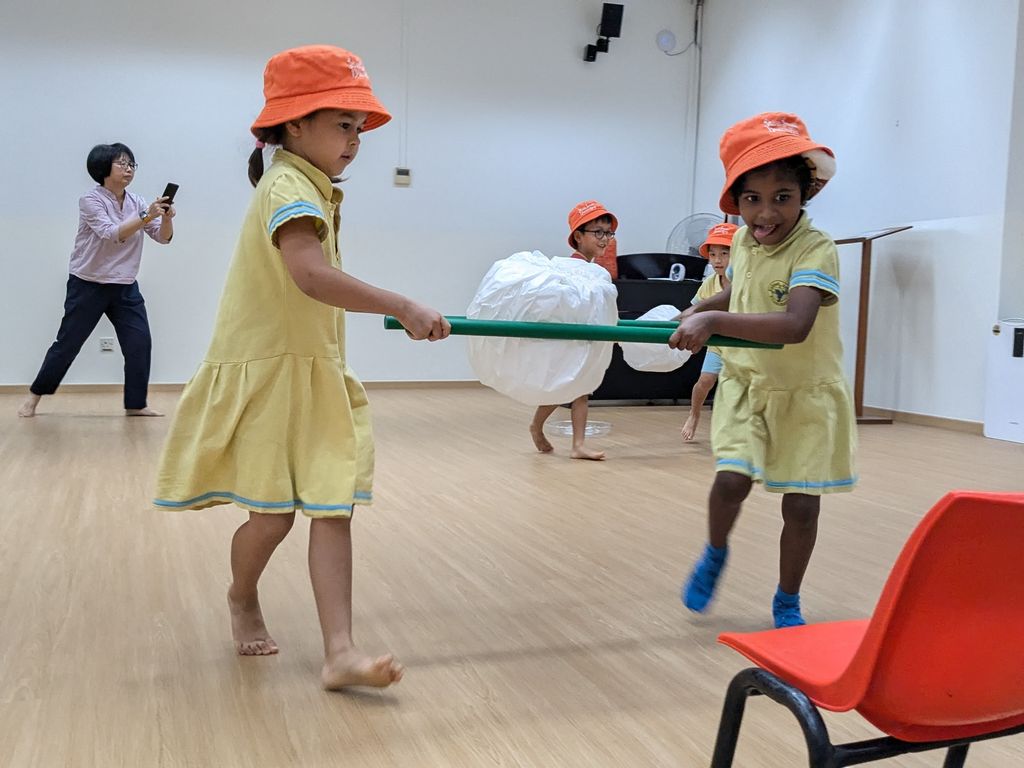 Eshkol Valley@PPCC 2024 SSDB Closing Event - Appreciating our SG Hawker Food Culture: "Let's Play Hawkers" with Our Parents and Teachers — photo 3