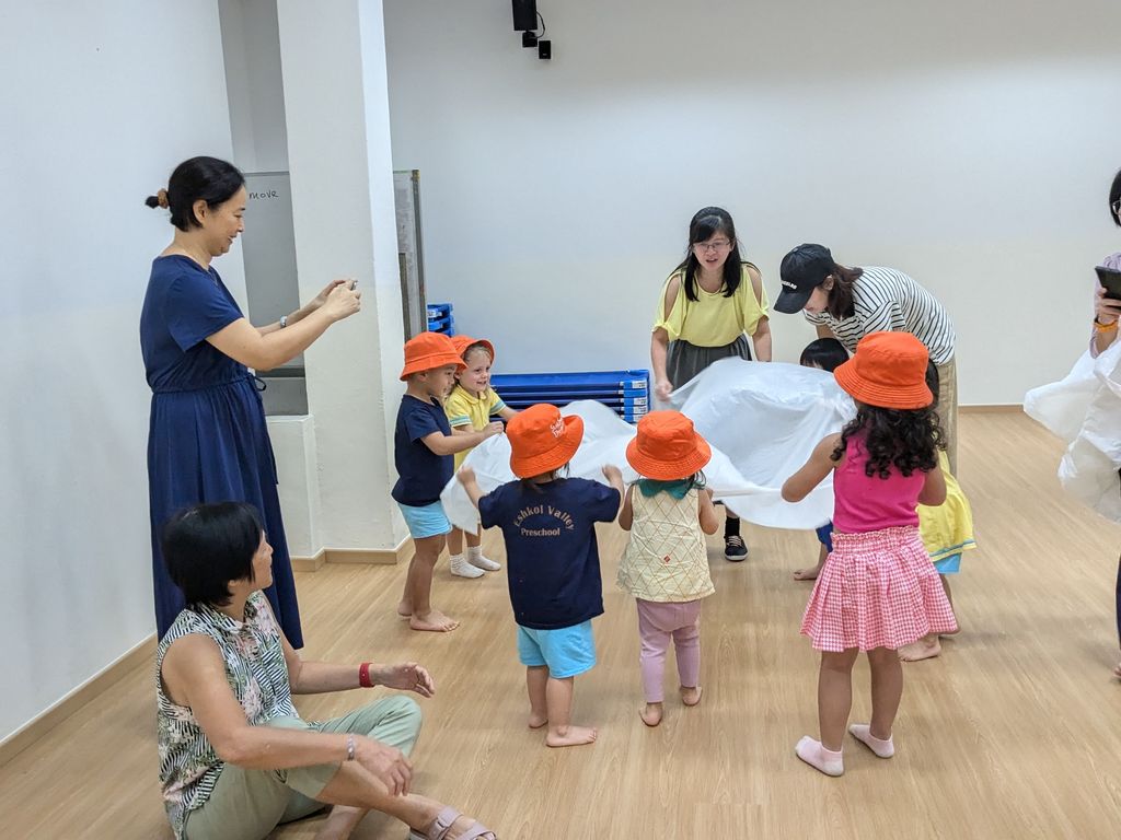 Eshkol Valley@PPCC 2024 SSDB Closing Event - Appreciating our SG Hawker Food Culture: "Let's Play Hawkers" with Our Parents and Teachers — photo 5