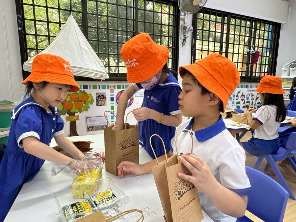 Last Visit to Man Fut Tong Nursing Home — photo 4