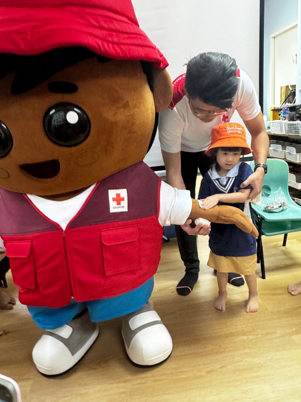 I AM A HERO - "Heroes in Training: Mastering Emergency Skills for Everyday Heroes" — photo 2
