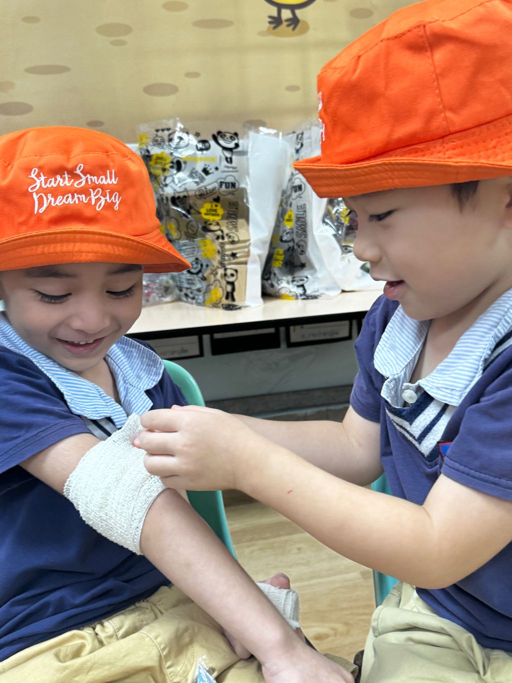 I AM A HERO - "Heroes in Training: Mastering Emergency Skills for Everyday Heroes" — photo 3