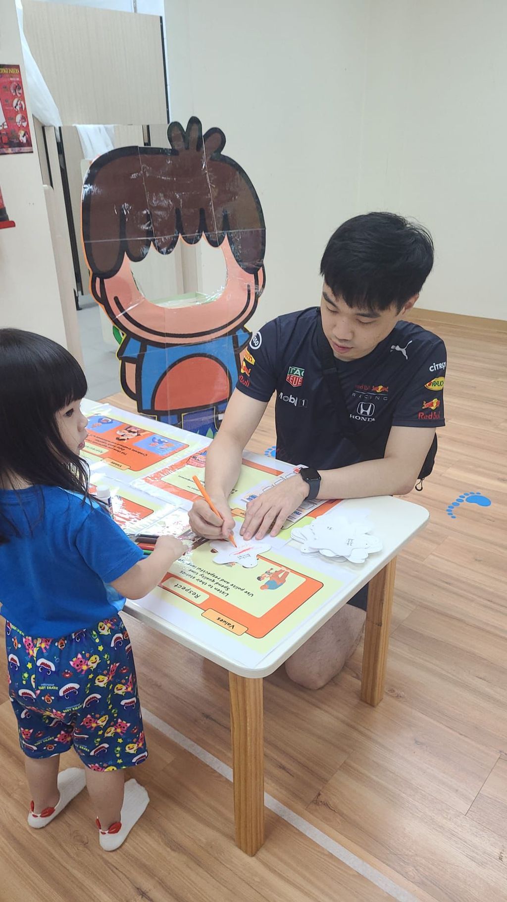 Family Art Day — photo 2