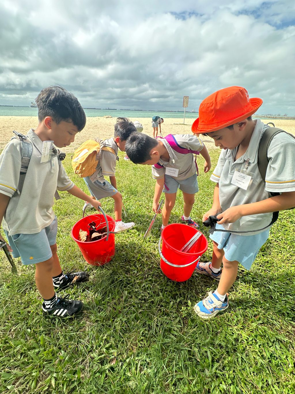 SSDB 2024: "Help Each Other, Love our Community". East Coast Beach Clean Up Drive — photo 4