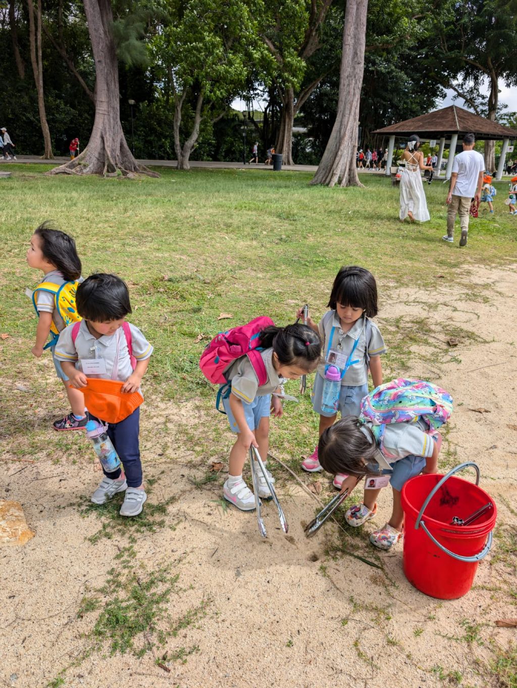 SSDB 2024: "Help Each Other, Love our Community". East Coast Beach Clean Up Drive — photo 22