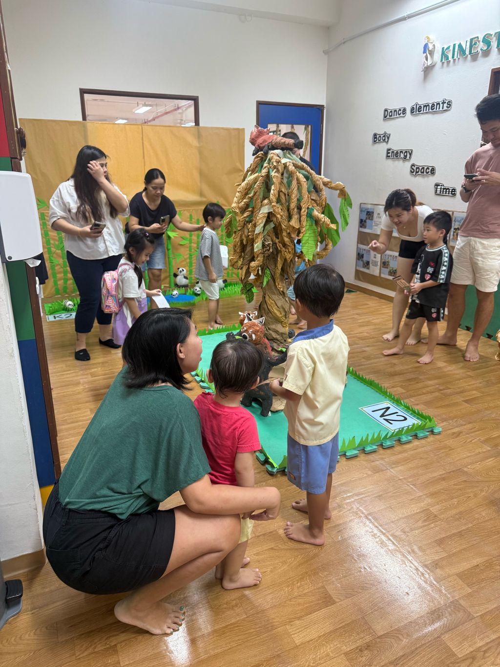 Sharing the efforts of the children in this learning journey and ending the project with a beautiful exhibit! — photo 4