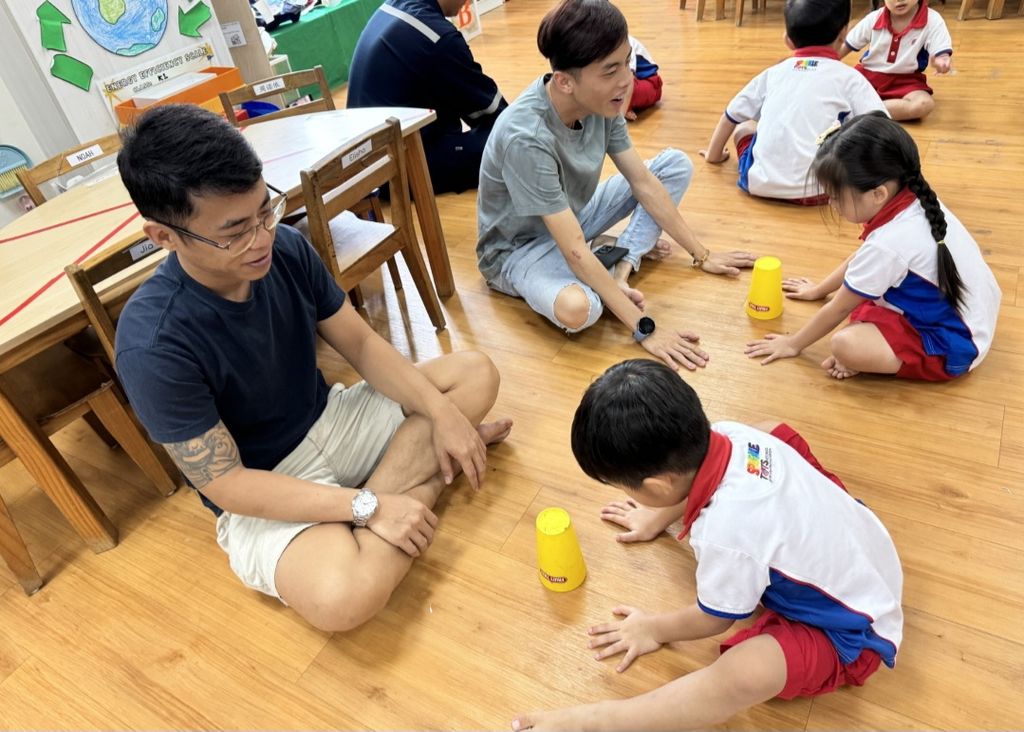 Pioneer 987D: Daddy's Day of Munch and Games — photo 11