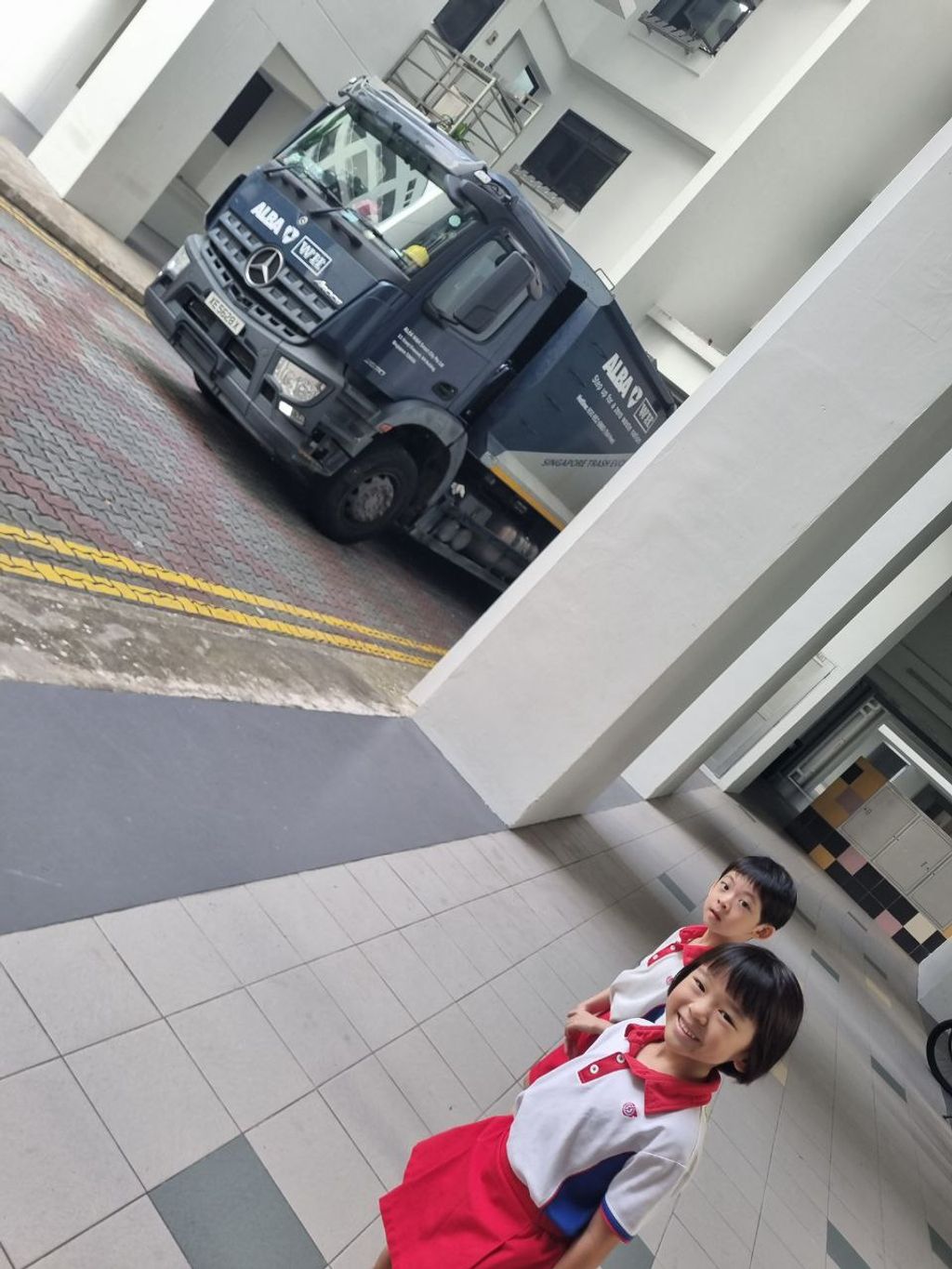 Pioneer 987D: Showing Appreciation to Garbage Truck Drivers and Cleaners — photo 19