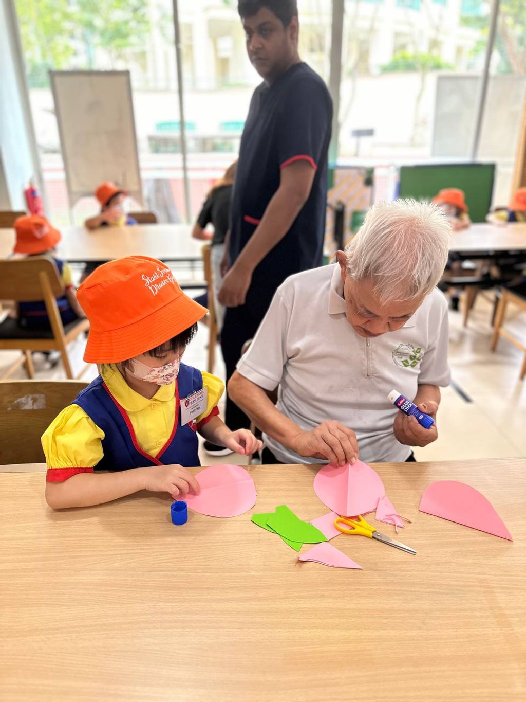 Columbia Preschool visits SASCO @ Hong San — photo 2