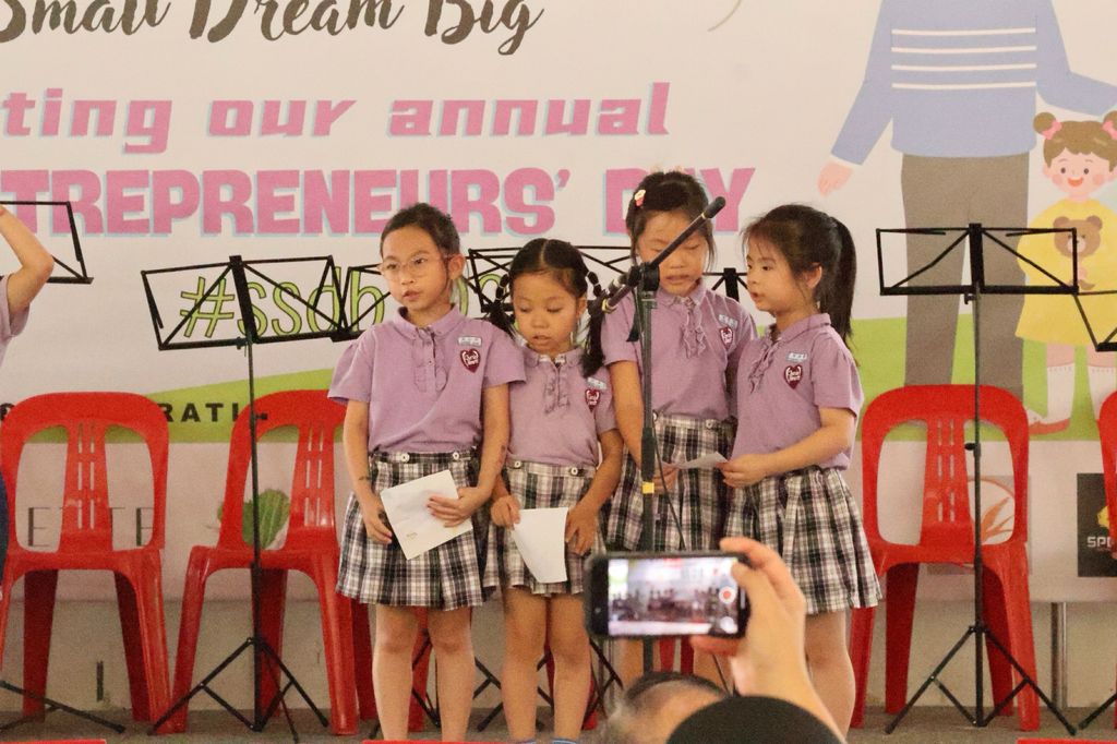 Celebrating the Success of Our Charity Fun Fair - Thank You! — photo 12