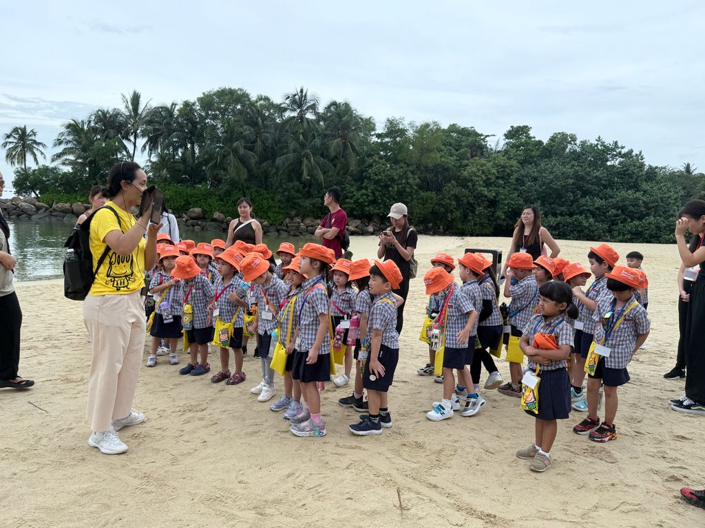 Waves of Change – SSDB Beach Learning Journey — photo 1