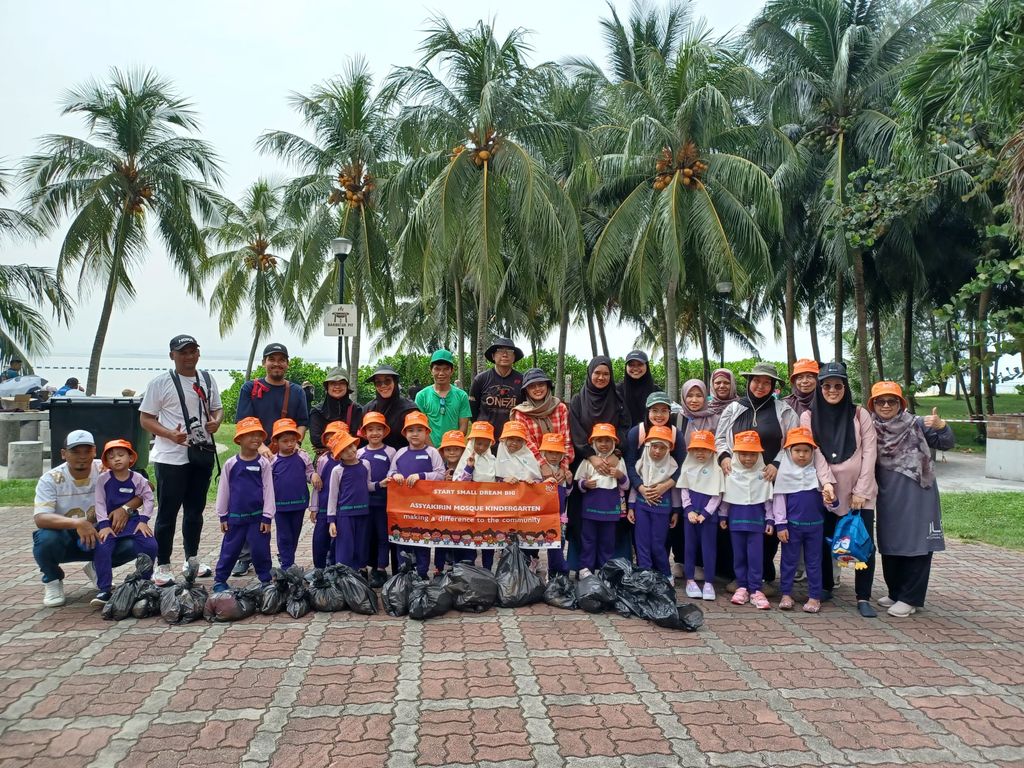 Let's clean up our beach. — photo 10