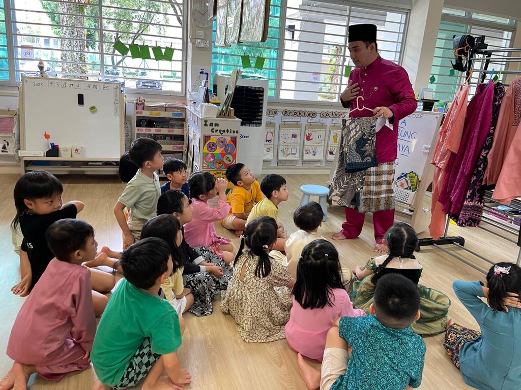Kampung Spirit Comes Alive @AMK08 — photo 7
