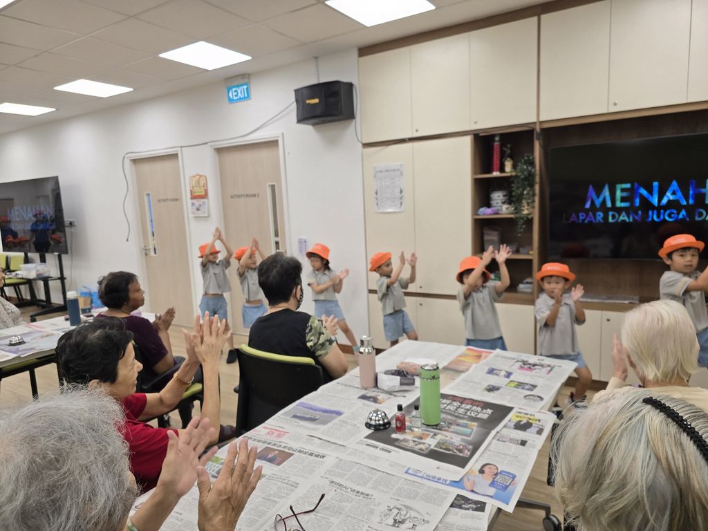 Celebrating Hari Raya with seniors at St Luke Eldercare @ Anchorvale — photo 2