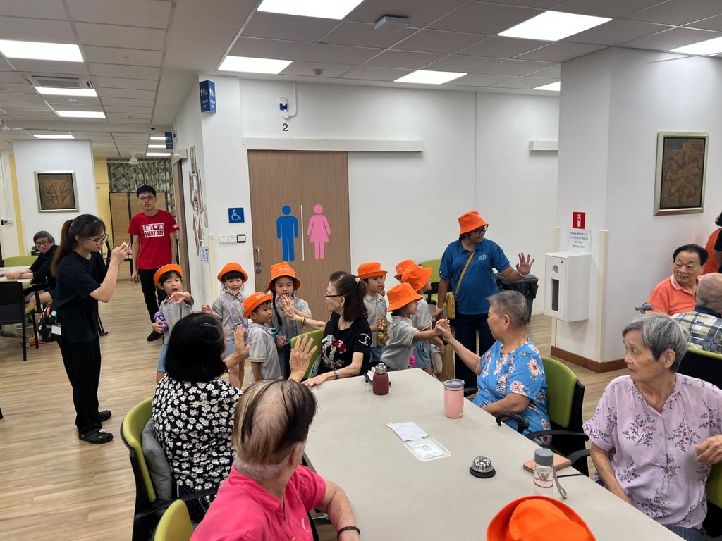 Celebrating Hari Raya with seniors at St Luke Eldercare @ Anchorvale — photo 6