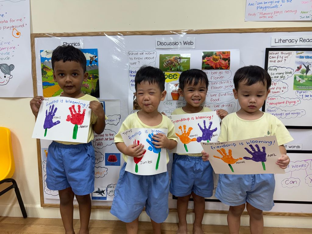 “Friendship is Blooming!” – Celebrating Bonds Through Play and Creativity — photo 3