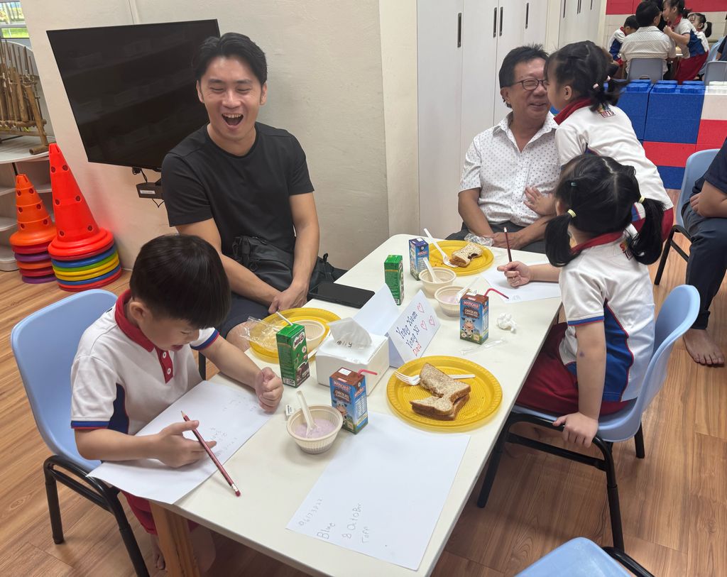 Breakfast with Dads - A Heartwarming Start to National Family Week — photo 2