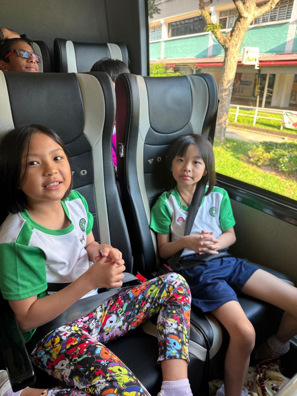 June Holiday Program - Campers hiking @Bukit Timah Hill — photo 6