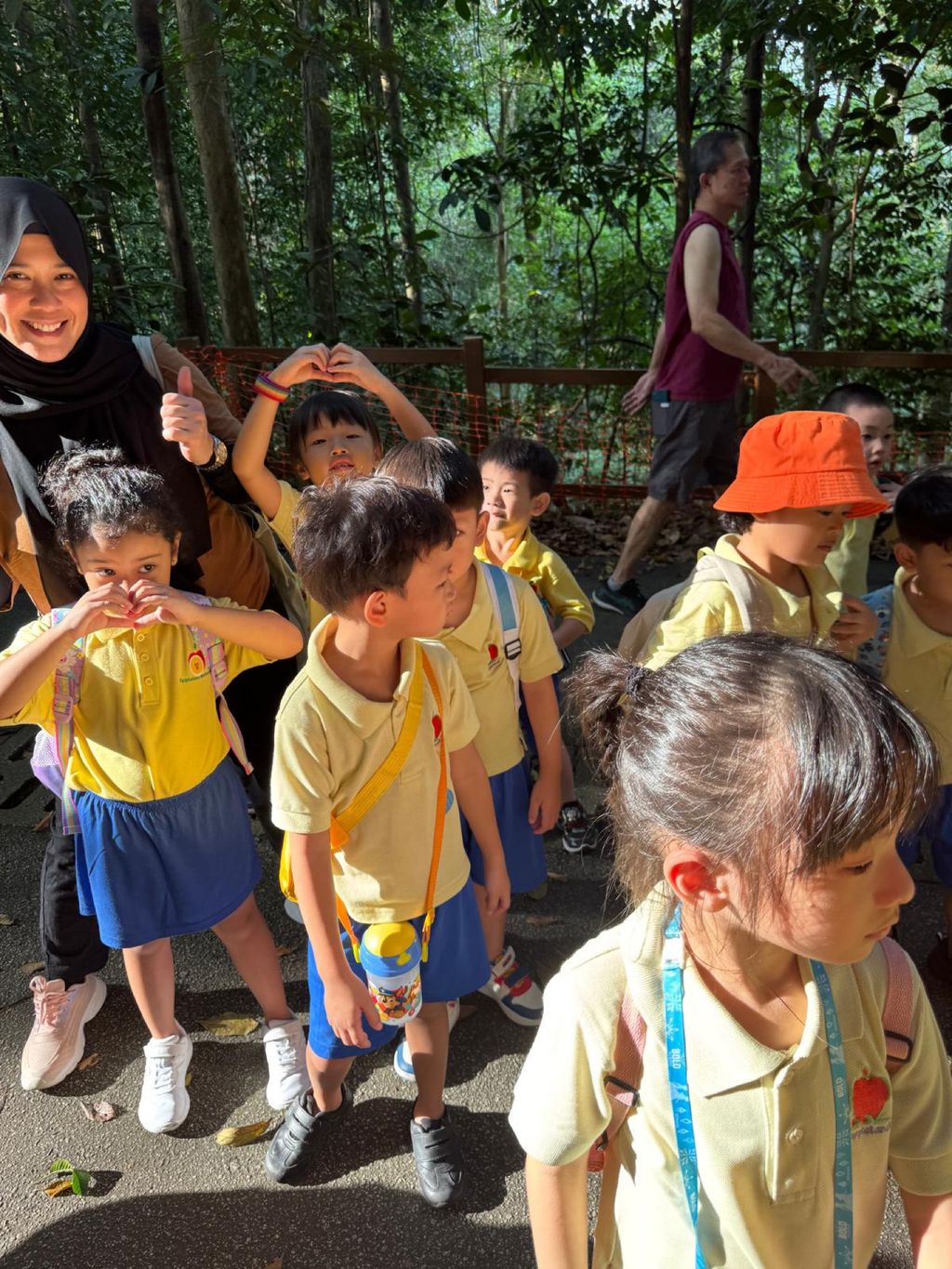 June Holiday Program - Campers hiking @Bukit Timah Hill — photo 4