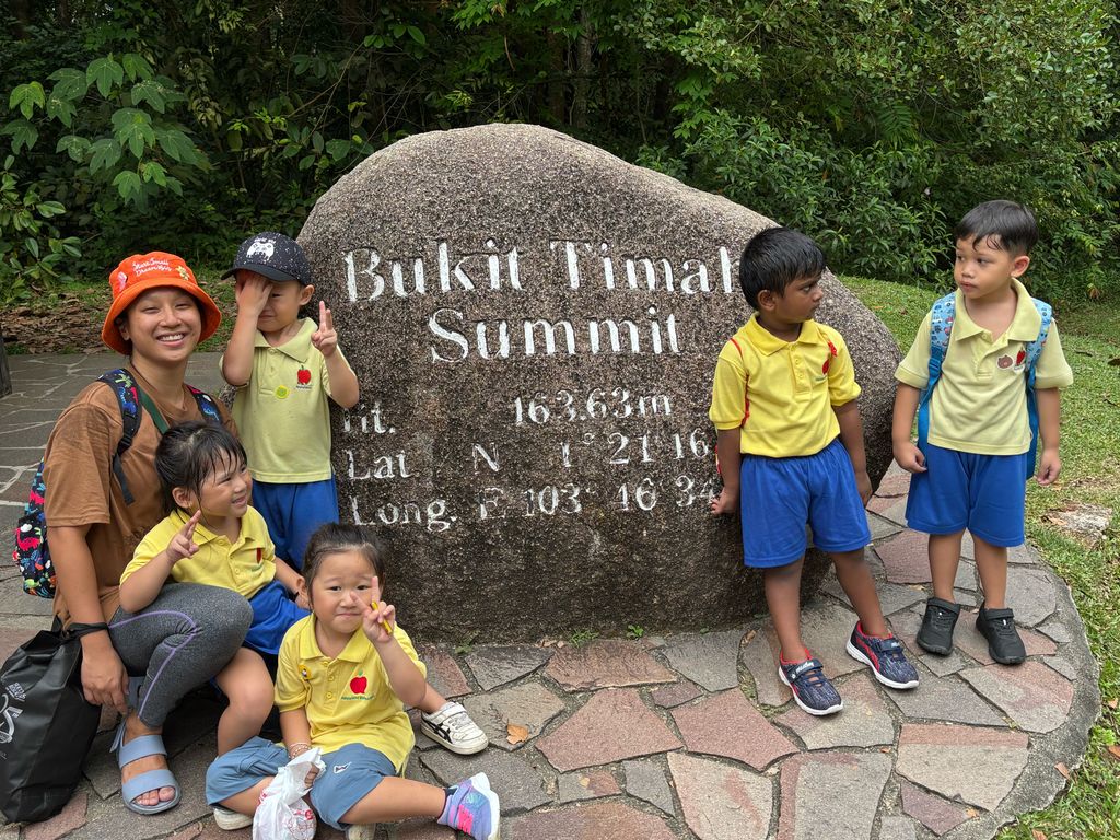 June Holiday Program - Campers hiking @Bukit Timah Hill — photo 4