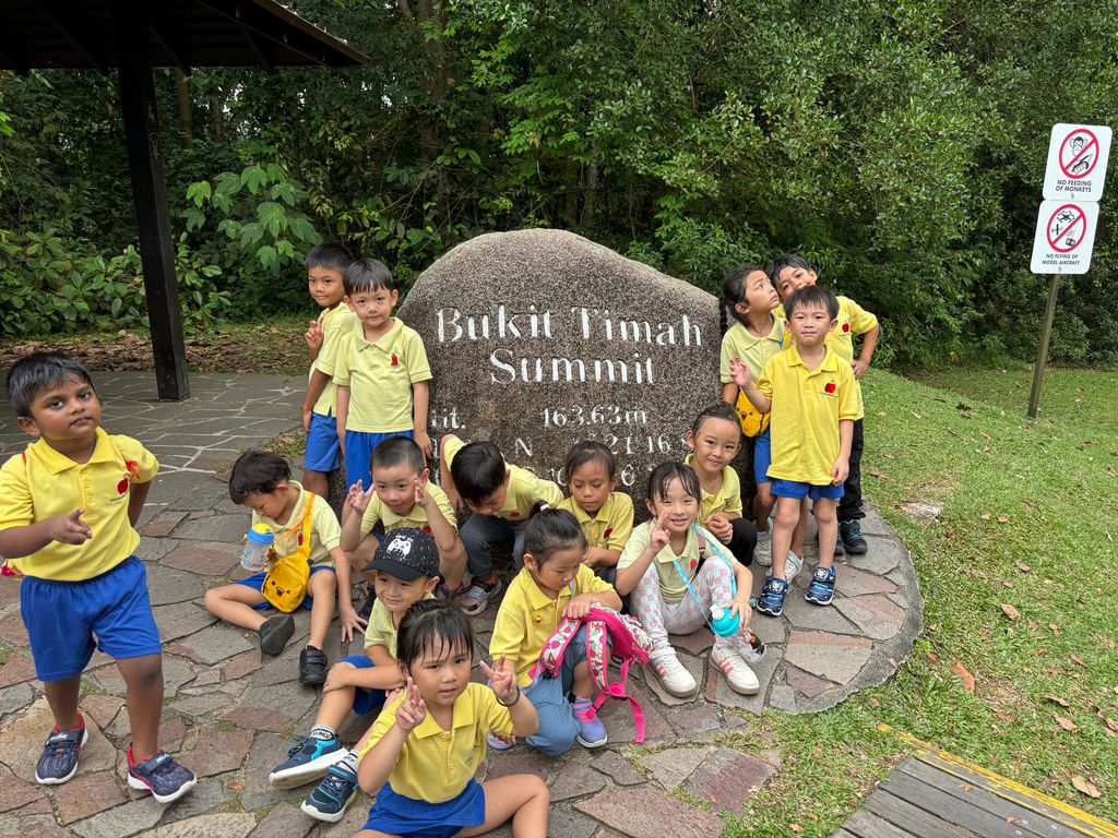 June Holiday Program - Campers hiking @Bukit Timah Hill — photo 11