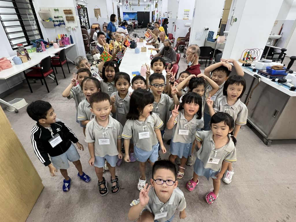 Term1:Visit to the Metta Day Rehabilitation Centre for the Elderly — photo 10