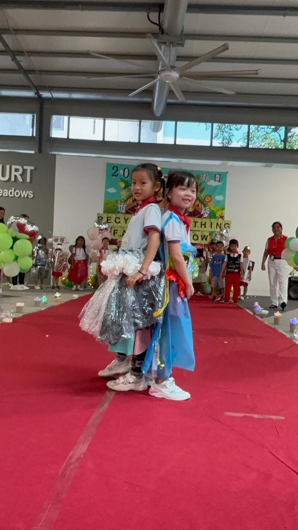 “Together for Our Earth, A Fashion Show with Heart!” - One Heart, One Singapore #SSDB2025 — photo 3