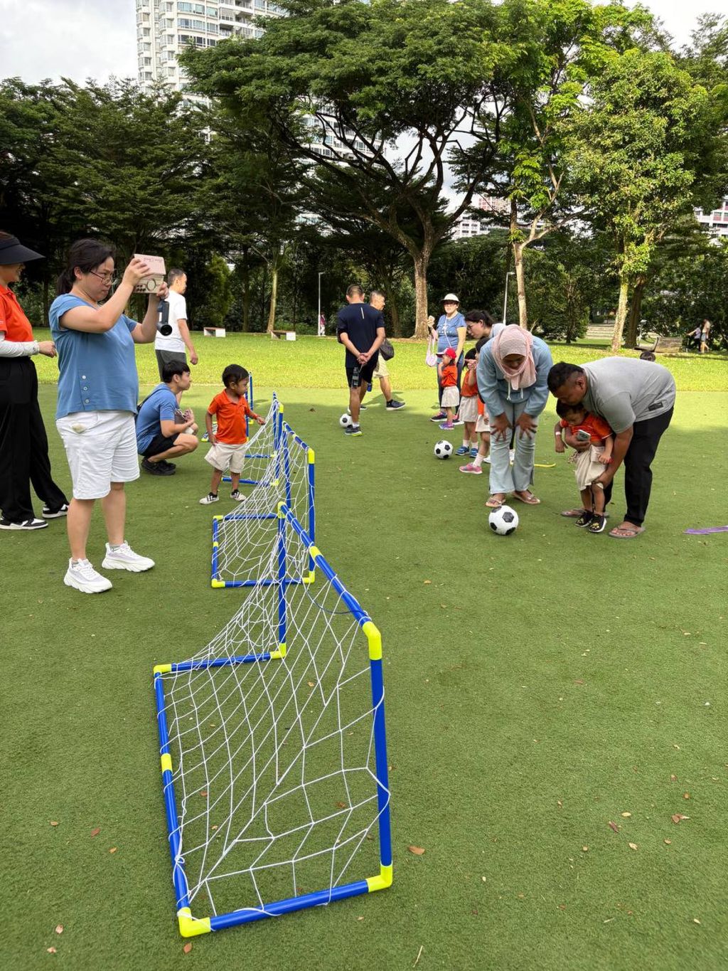 Active Family Day Sparks Joy and Togetherness @AMK08 — photo 7