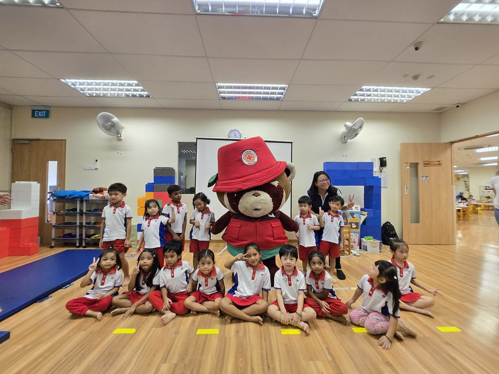 Mascot visit from Red Cross Junior — photo 19