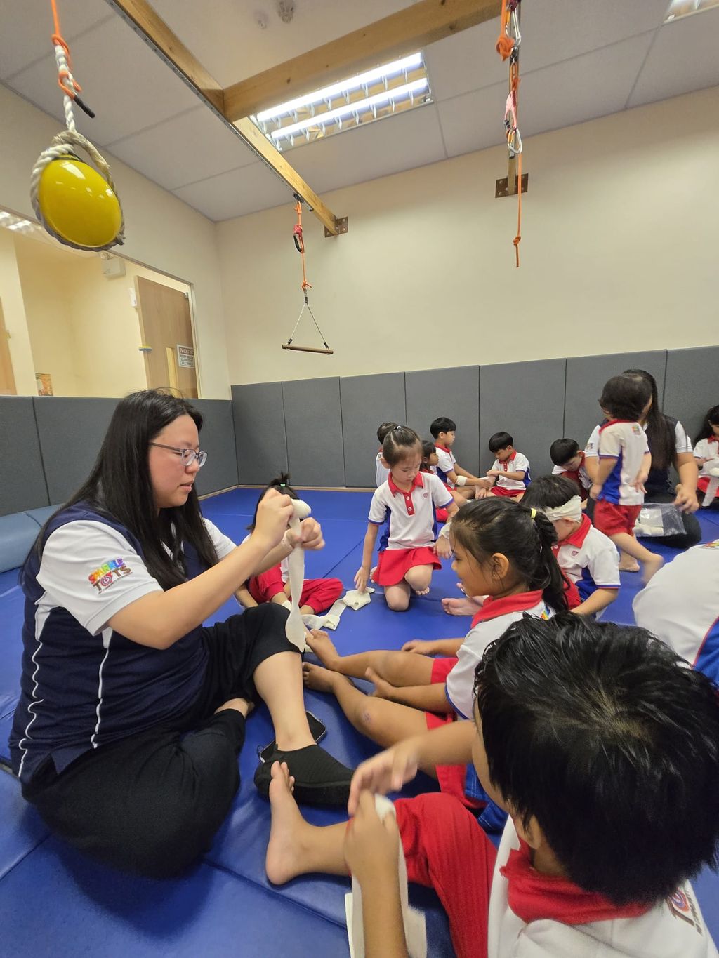 Mascot visit from Red Cross Junior — photo 24