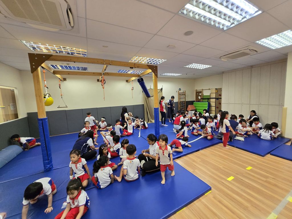 Mascot visit from Red Cross Junior — photo 26