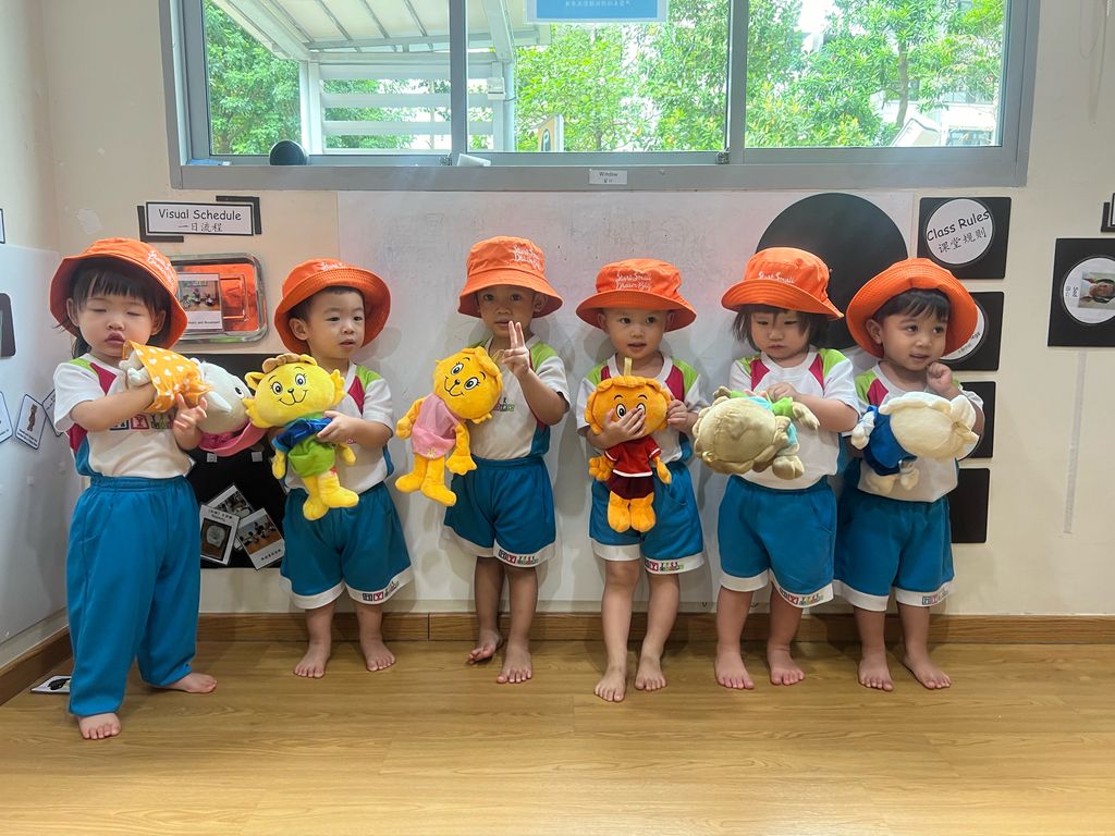 Singa and the Kindness Cubbies — photo 6