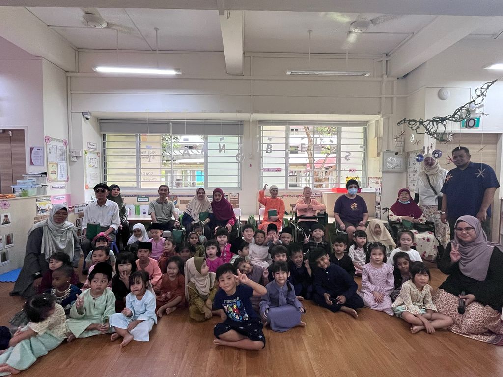Hari Raya Celebration with the elders — photo 6