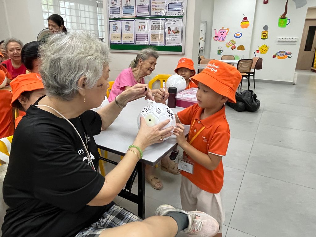 Hearts in Harmony: A Joyful Day with the Elderly @ Allkin — photo 2