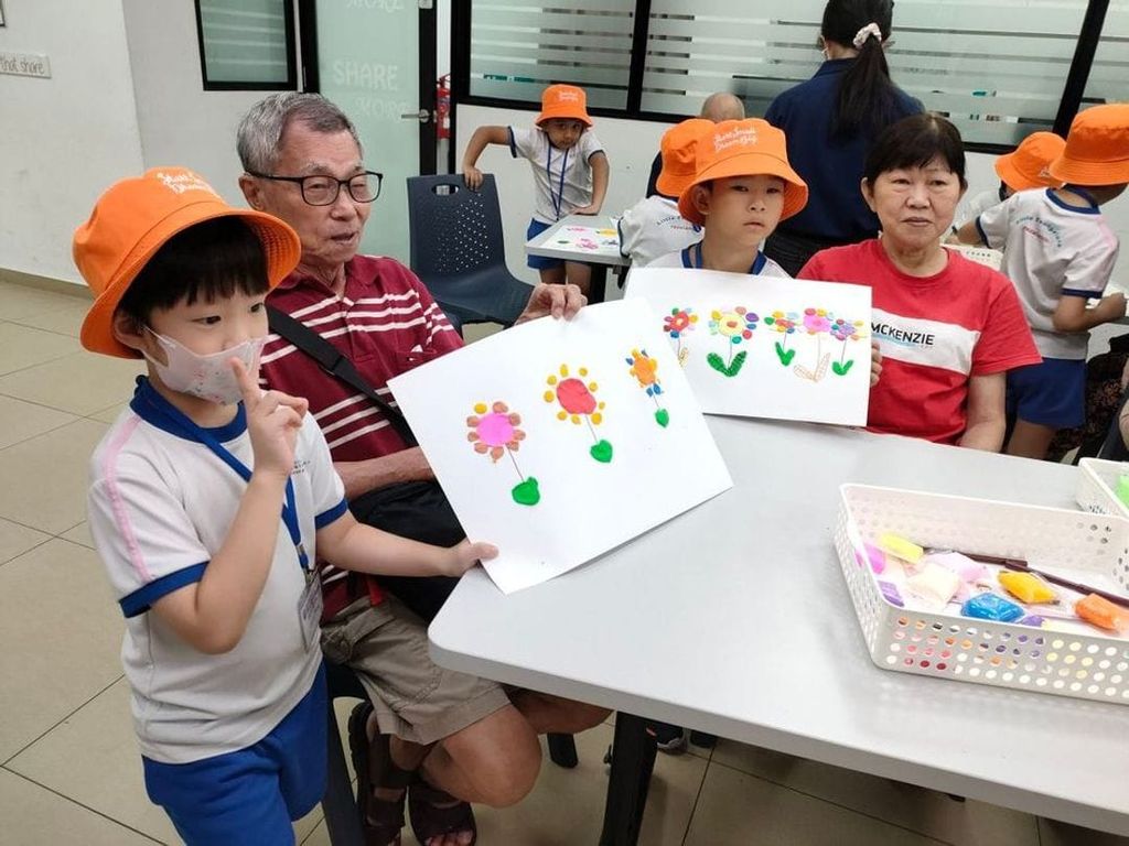 Engagement with Becare Activity ctenter — photo 3