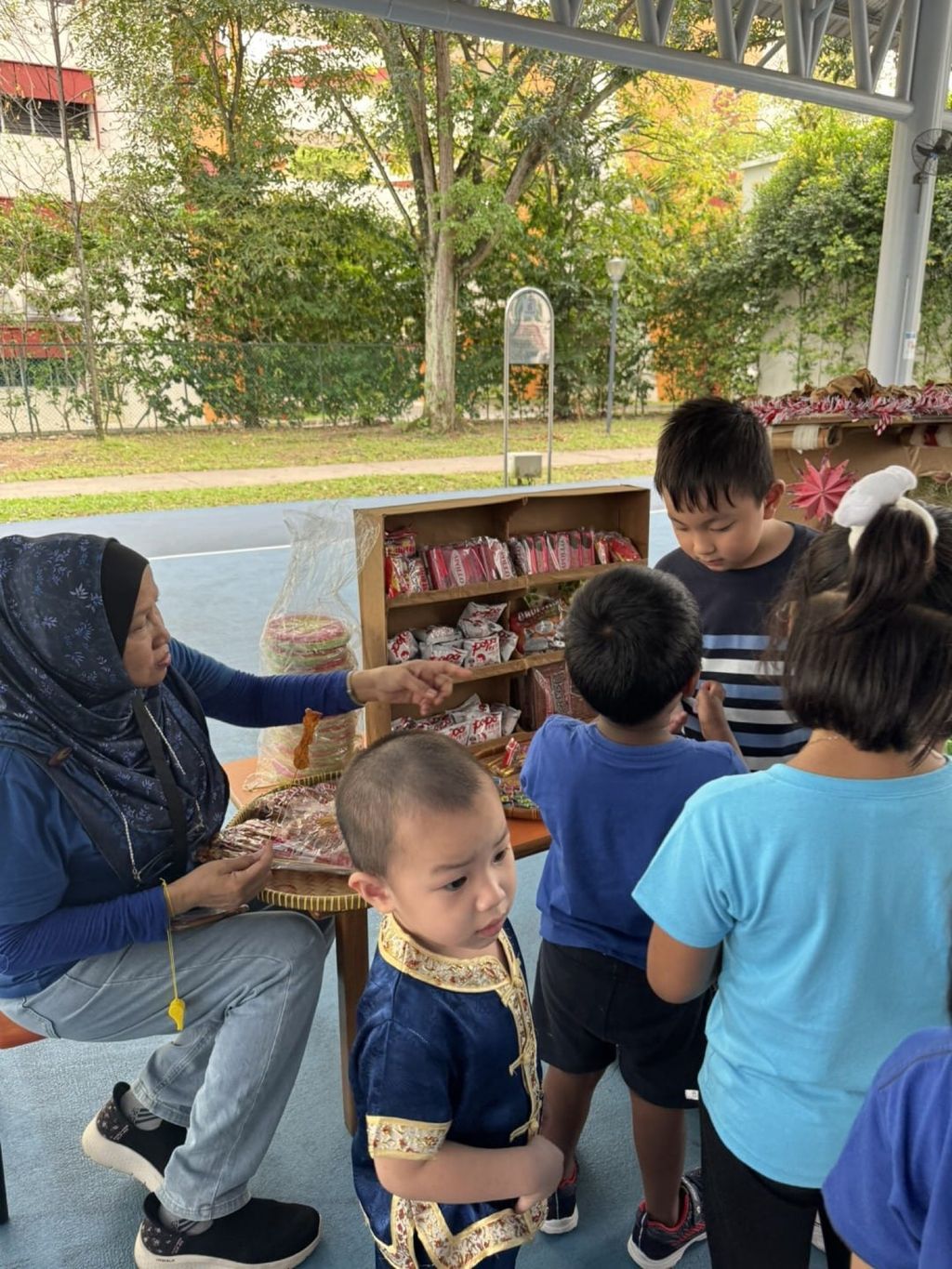 Appleland Kampung Carnival Written by: Tch Nana — photo 3