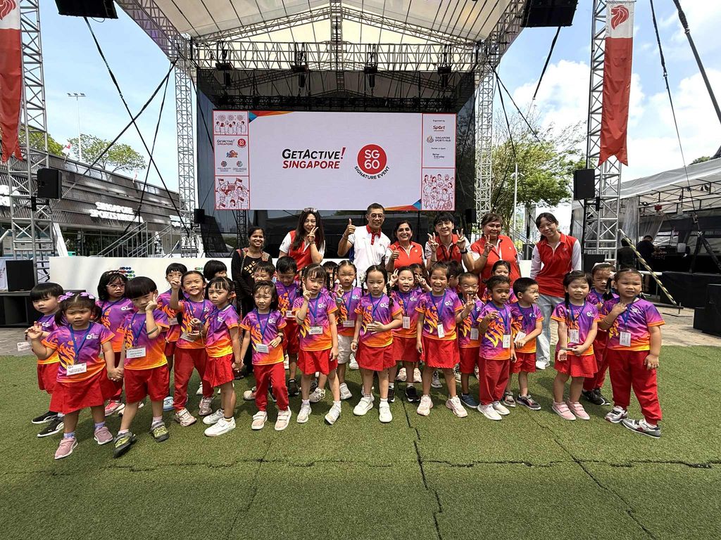 Little Swimmers, Big Dreams – Cheering for Team Singapore! SSDB2025 SG60