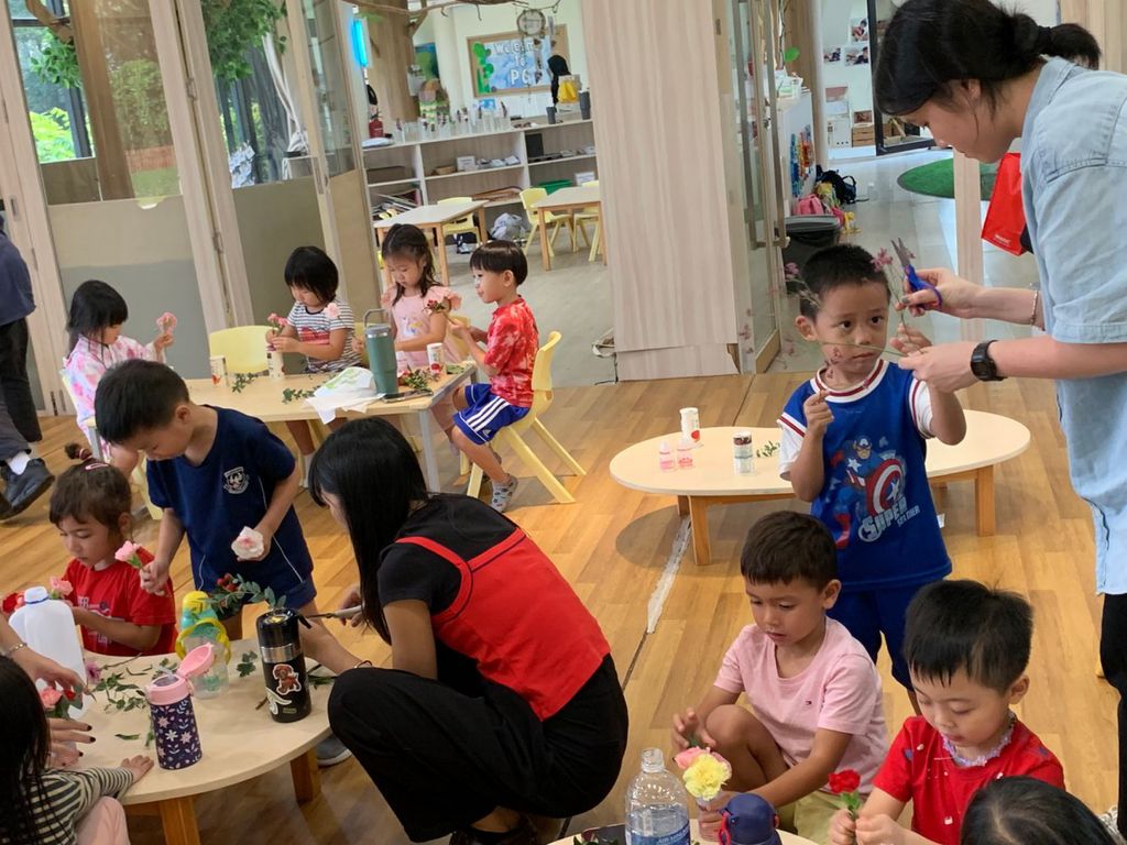 SSDB: Blooming Together - Parents As Partners In Growth