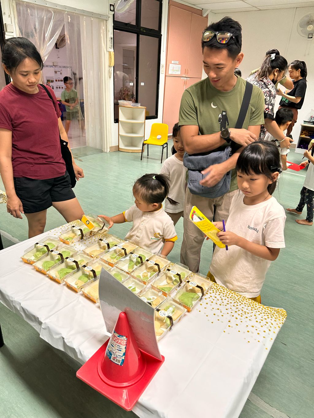 Otterly Amazing Fundraiser – Our Exciting Fundraising Event — photo 4