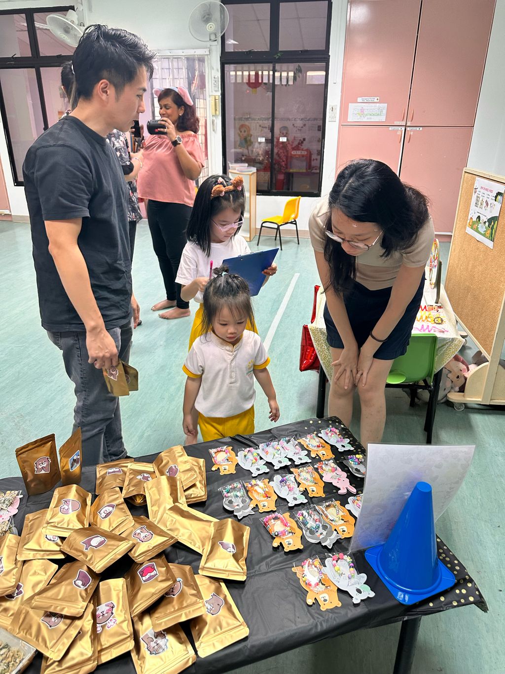 Otterly Amazing Fundraiser – Our Exciting Fundraising Event — photo 8