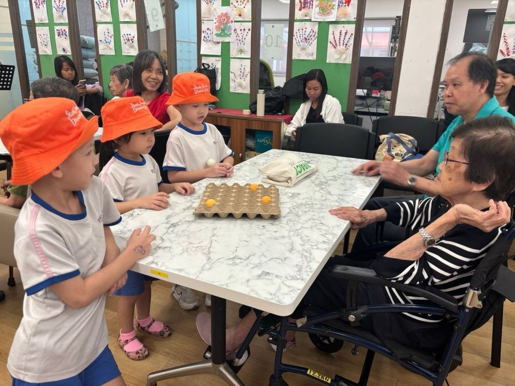 Start Small Dream Big (SSDB) Caring for the Community (Visit to St. Luke Eldercare) by Little Footprints Preschool @ Ubi — photo 10