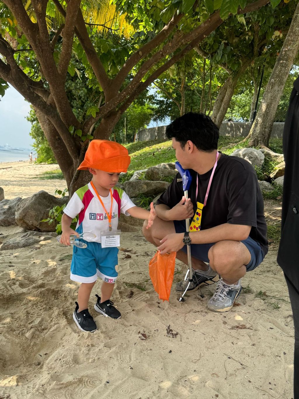 SSDB: A Beach Clean-Up at Sembawang Park — photo 5