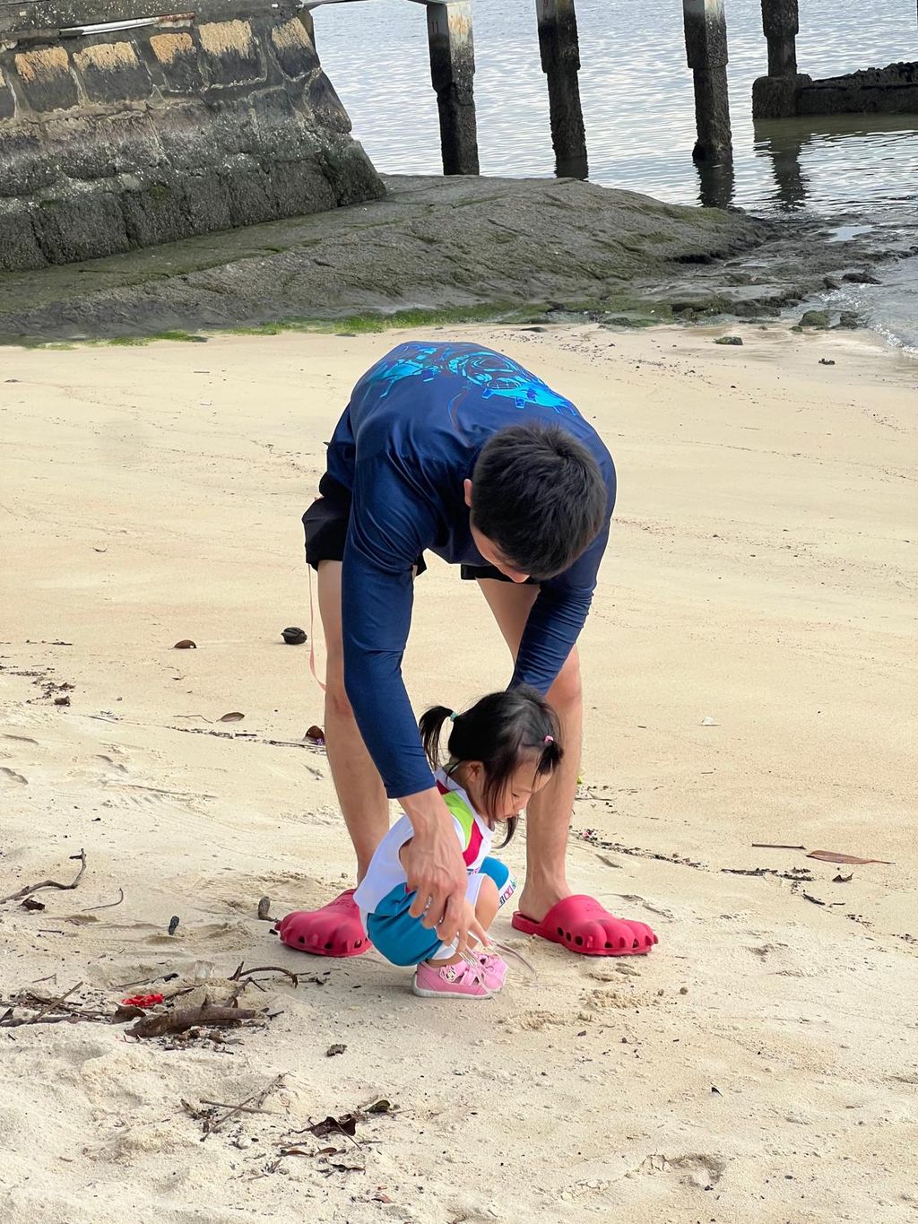 SSDB: A Beach Clean-Up at Sembawang Park — photo 36