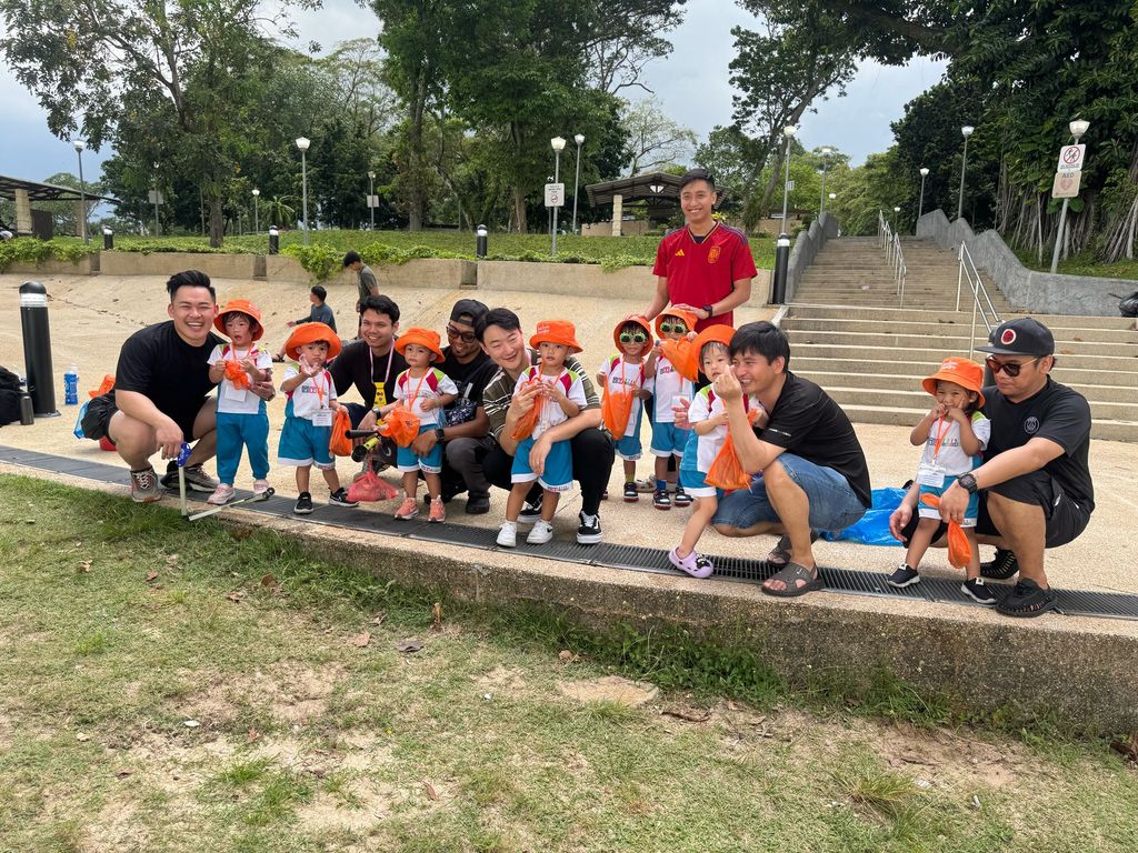 SSDB: A Beach Clean-Up at Sembawang Park — photo 39