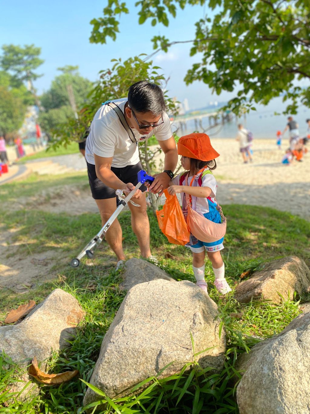SSDB: A Beach Clean-Up at Sembawang Park — photo 42