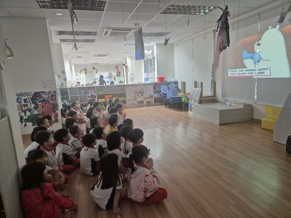 PCF Sparkletots Preschool @ Fengshan Blk 108 (CC): Empowering Young Hearts with Red Cross Junior — photo 3