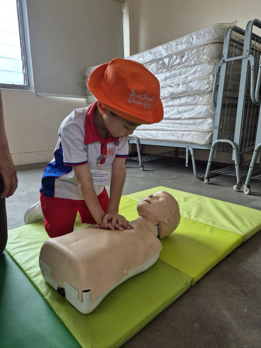 PCF Sparkletots Preschool @ Fengshan Blk 108 (CC): Empowering Young Hearts with Red Cross Junior — photo 1