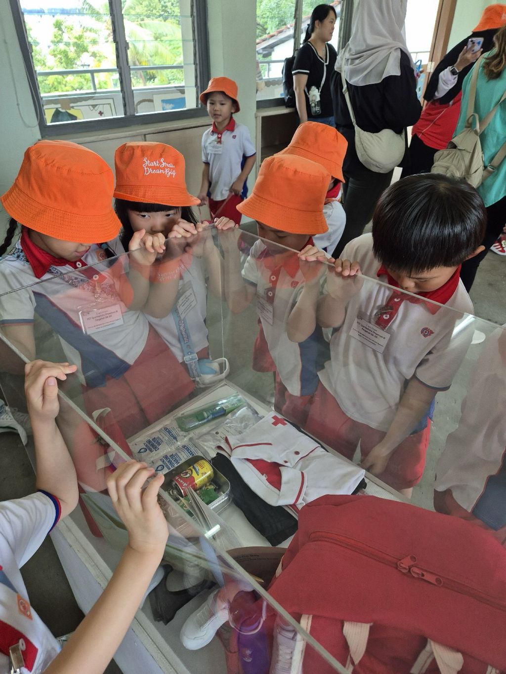 PCF Sparkletots Preschool @ Fengshan Blk 108 (CC): Empowering Young Hearts with Red Cross Junior — photo 6